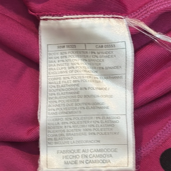 Nike pink polka dot top size M. Racerback. Armpit vents. - Picture 8 of 8